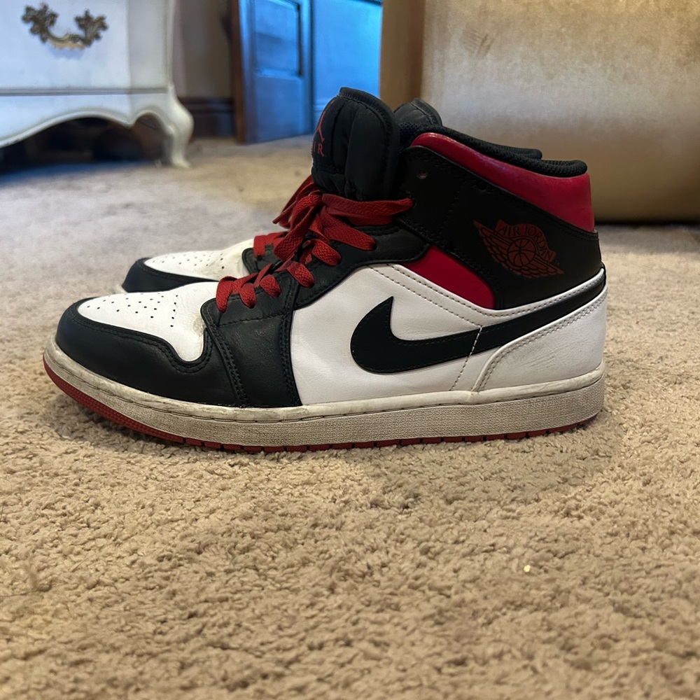 Nike Black, White, and Red Sneakers